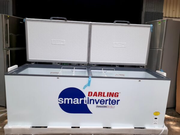 Ảnh thực tế Tủ đông Darling 970l DMF-9779ASI mở cánh tủ